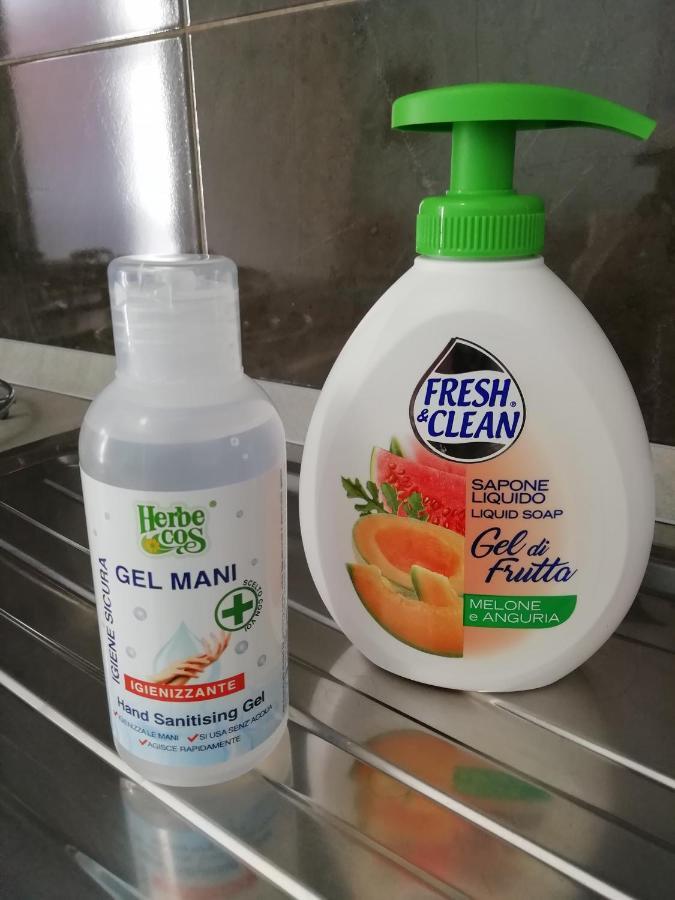 Blau Vacanze 佩斯基耶拉德加达 外观 照片